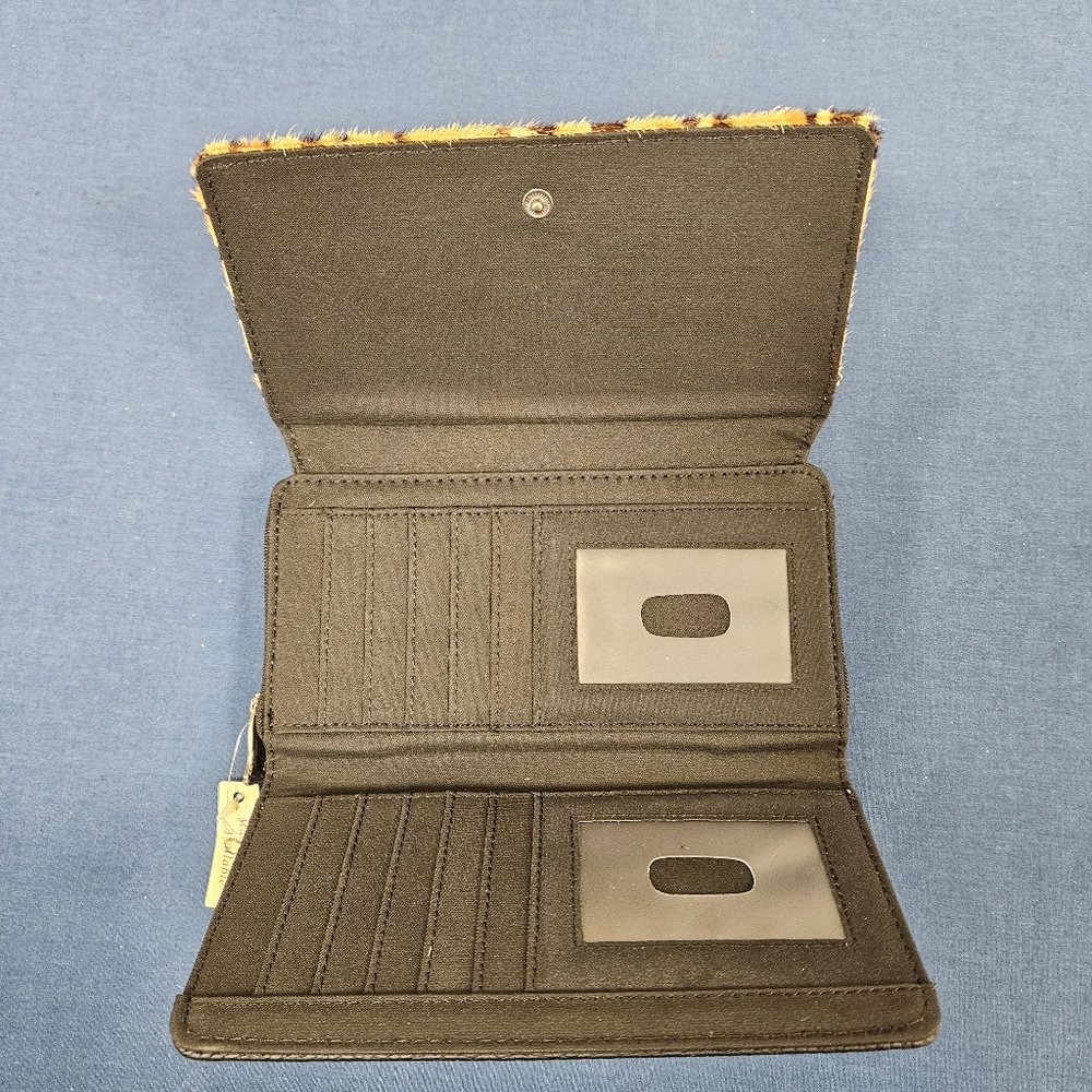 Trinity Ranch Leopard Print Wallet - Picture 2 of 4